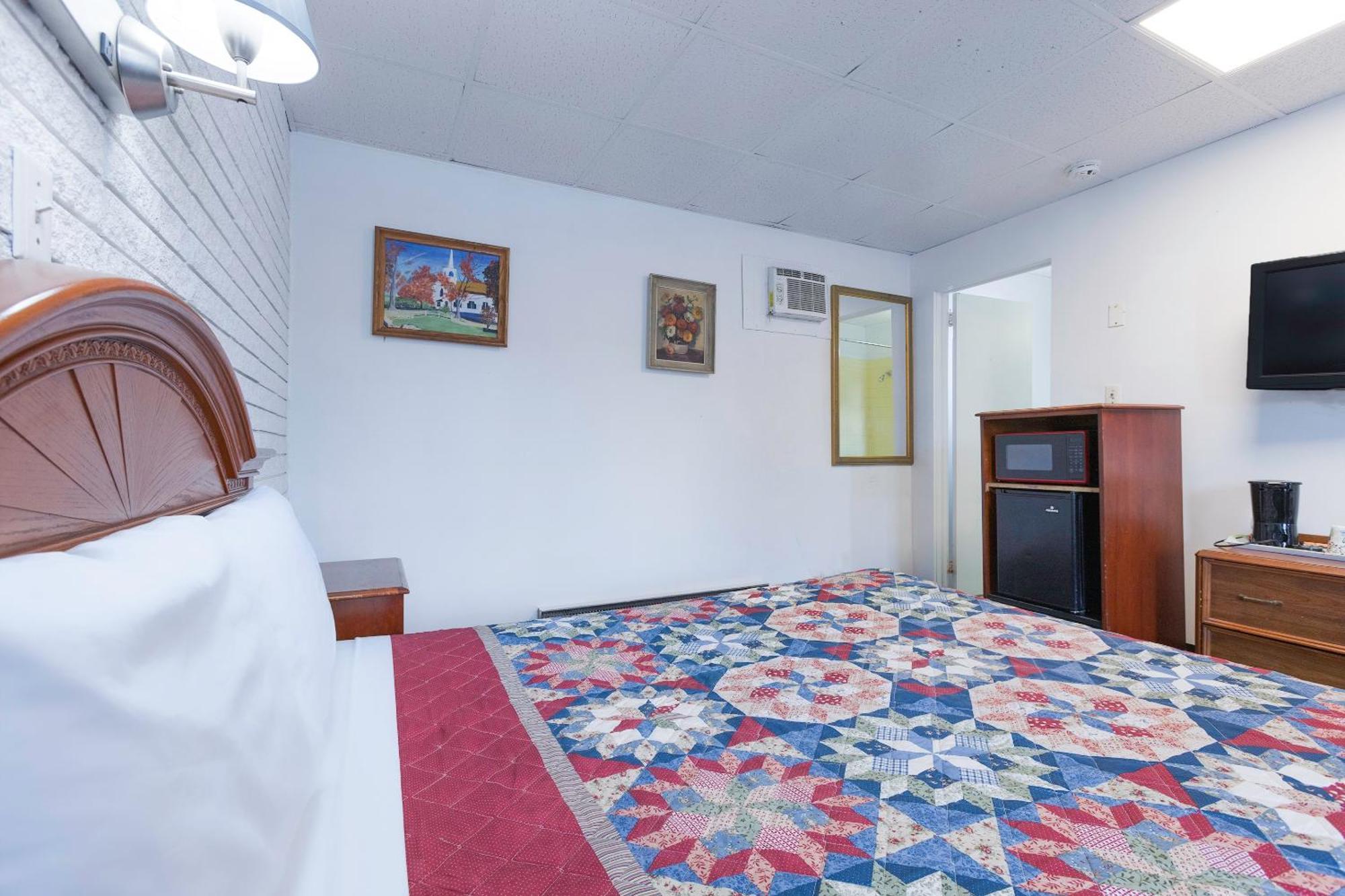 Sonrise Inn Lincoln Hwy By Oyo Breezewood 外观 照片
