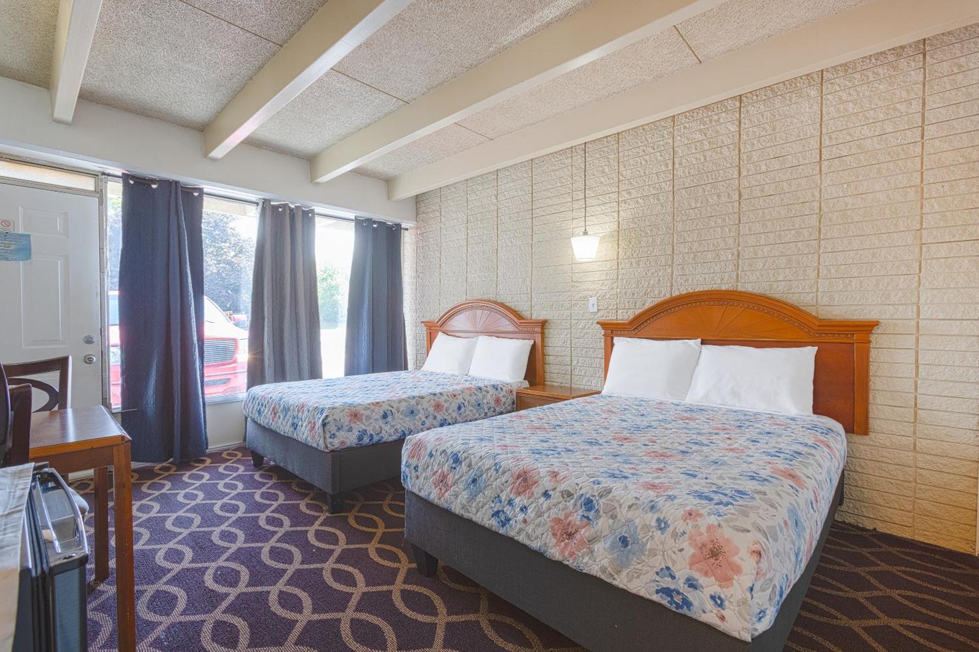 Sonrise Inn Lincoln Hwy By Oyo Breezewood 外观 照片